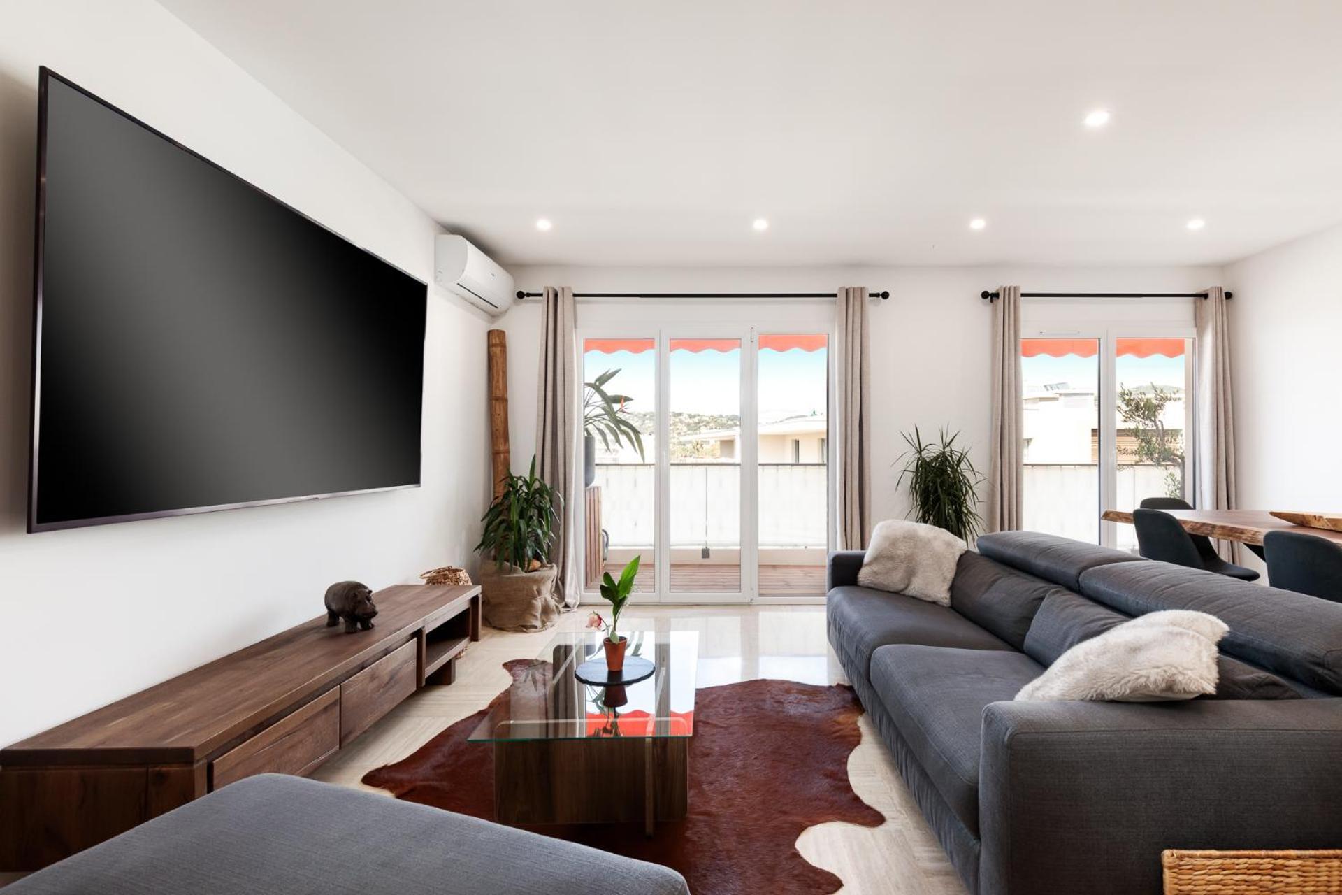 Spacieux Appartement De 114 M2 A 5 Min Des Plages - Proximite Tous Commerces Et Transports Antibes Exterior photo